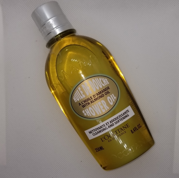 L'OCCITANE Bath & Body New Loccitane Almond Shower Oil Full Size